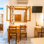 Comfort Double Or Twin Or Semi-basement Gasthuis Páros