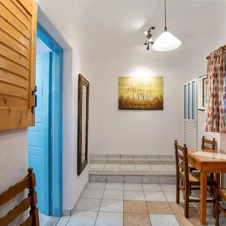 Comfort Double Or Twin Or Semi-basement Vendégház